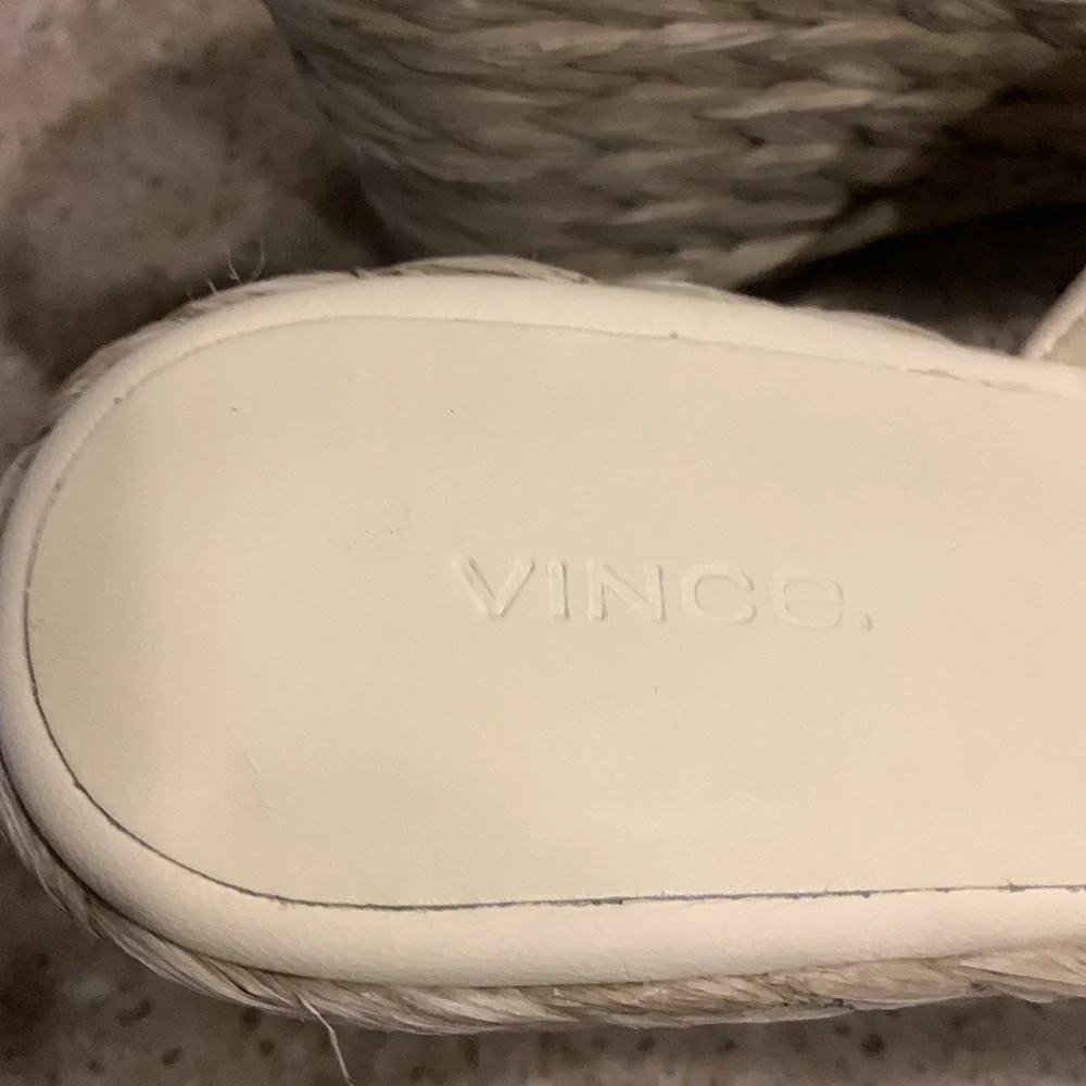 NWOT Vince Gilian Square Toe Woven Strap Espadrille Wedge Heel Sandals Size 9